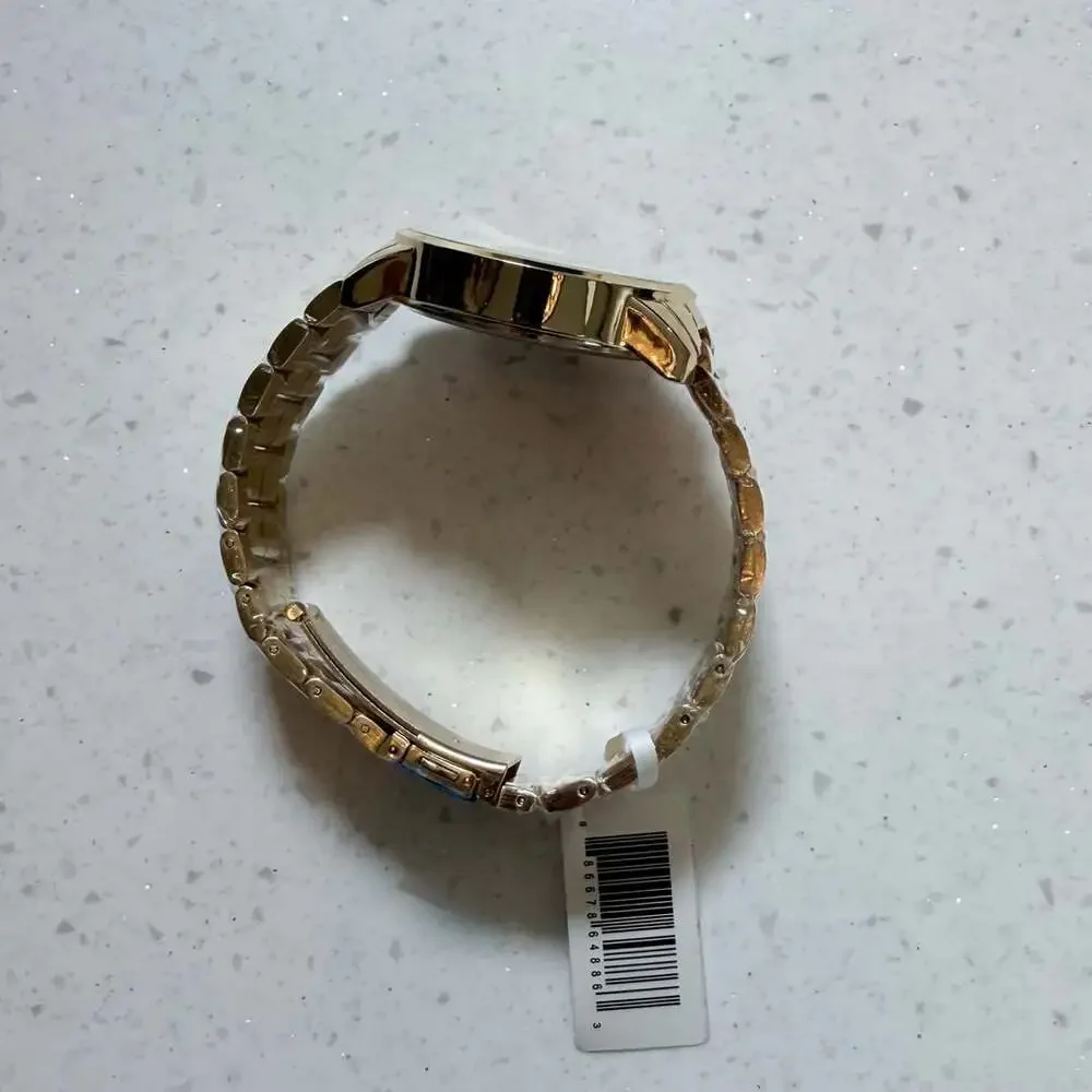 Montres Prestige Men's Watch 42mm Gold MPW-0123